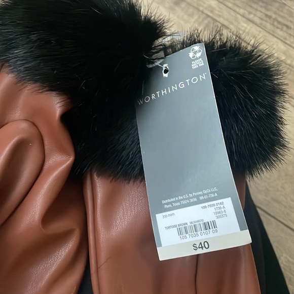 Brown Faux Leather Gloves - Picture 5 of 8